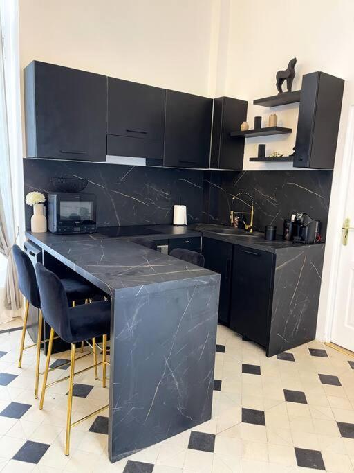 Apartamento Romantique Jacuzzi, Au Chateau A 30 Min De Paris Limay Exterior foto